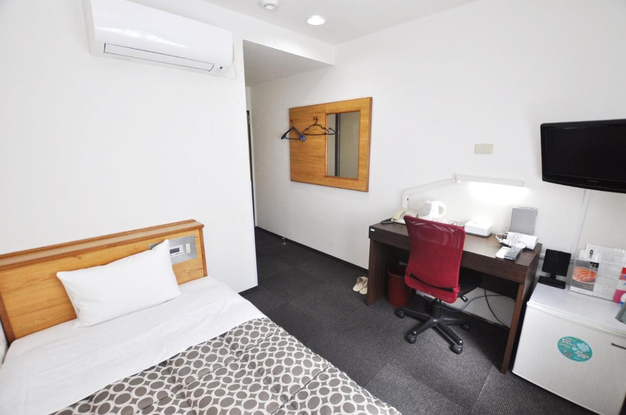 Futsukaichi Green Hotel Csikusino Kültér fotó